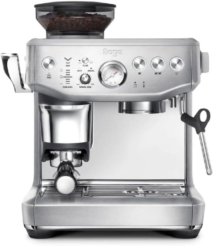 Sage - The Barista Express Impress - Kaffeemaschine mit manuellem Milchaufschumer & integriertem Mahlwerk - Intelligente Dosierung, 25 Mahlgradeinstellungen - Gebrsteter Edelstahl